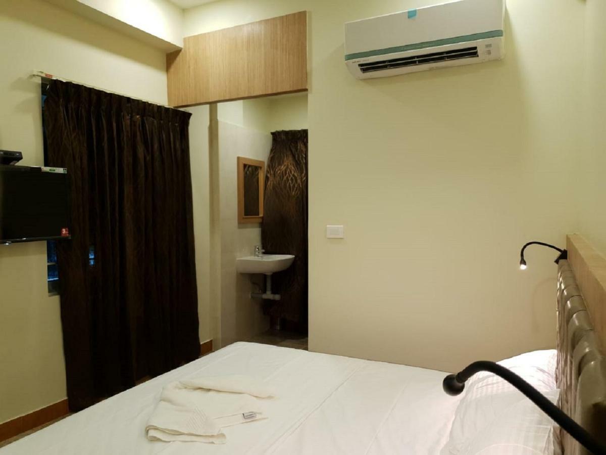 Amutham Residency Tiruchirappalli Exterior foto